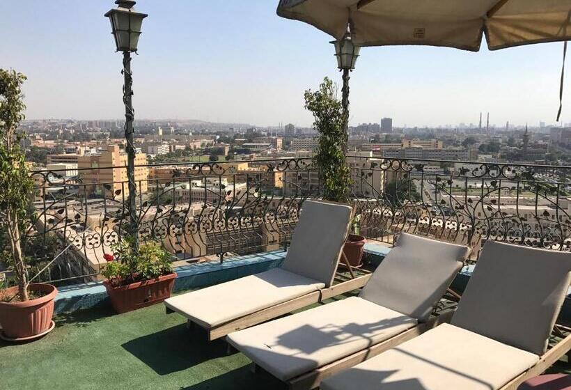 هتل Royal Marshal