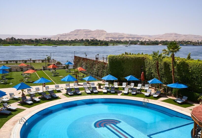 Sonesta St. George Hotel Convention Center