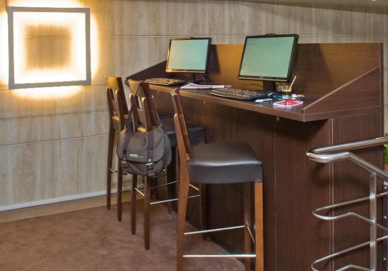 Aparthotel Adagio Paris Haussmann Champs Elysées