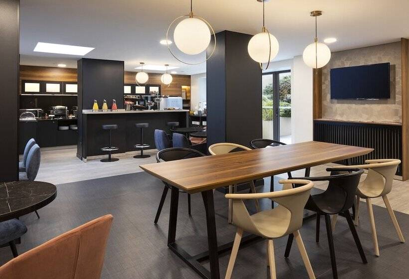 Citadines Trocadero Paris