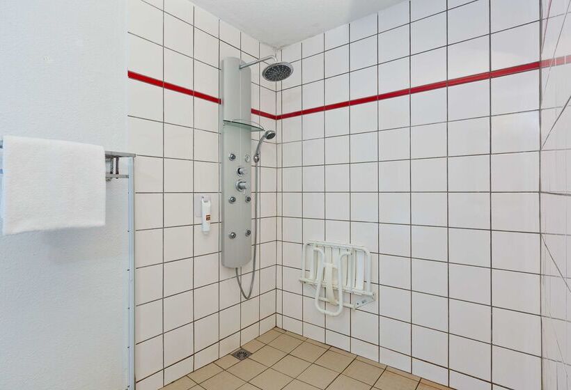 Enzo Hotels Pont A Mousson By Kyriad Direct