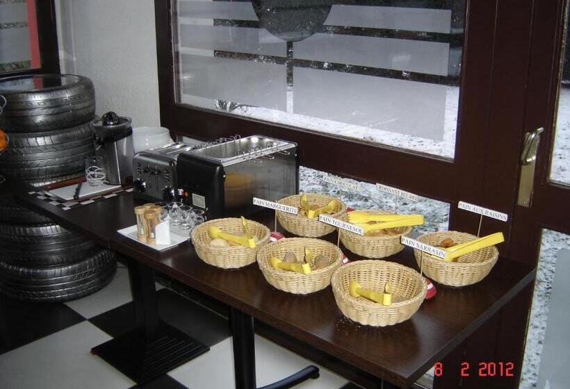 Enzo Hotels Pont A Mousson By Kyriad Direct