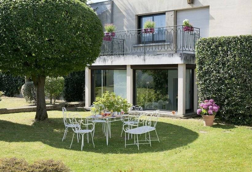 ホテル Albert 1er