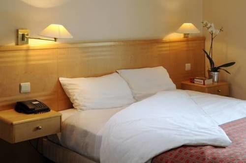 בית מלון כפרי Villa Bellagio Marne la Vallee