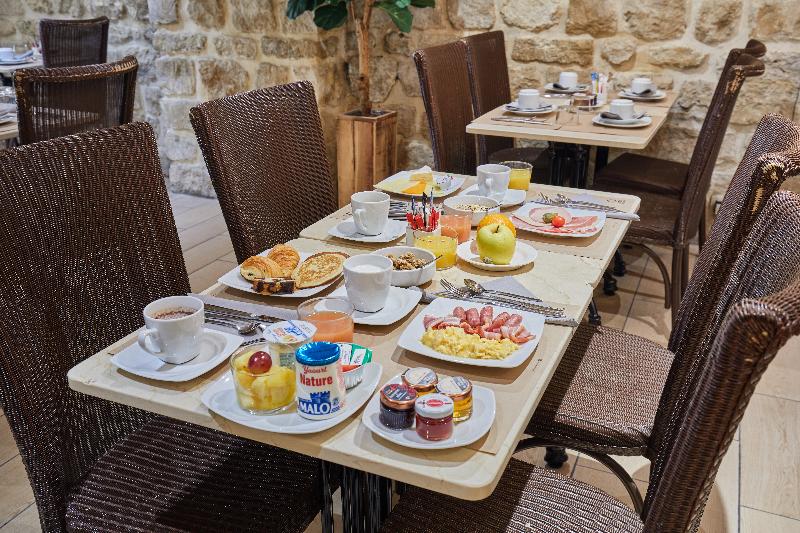 ホテル Berne Opera