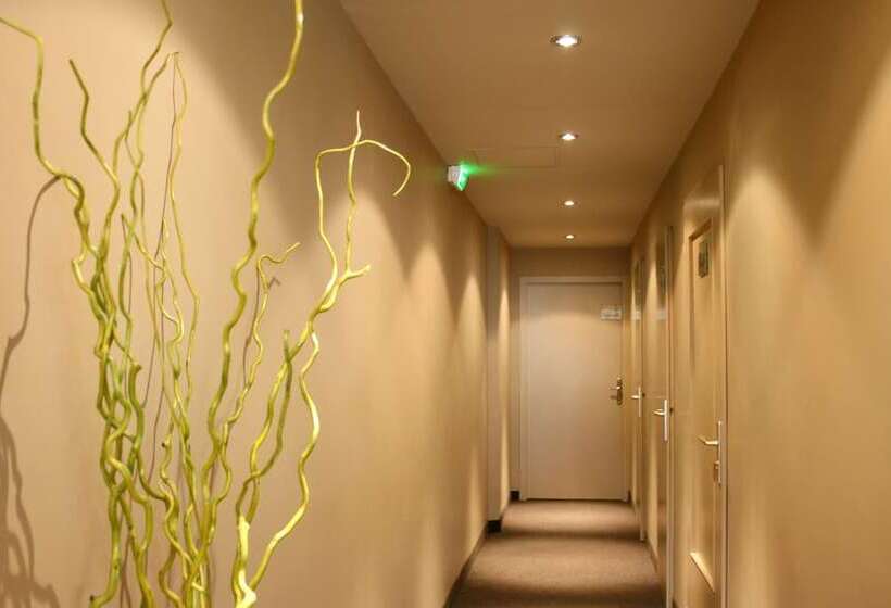 酒店 Best Western l'Atelier 117