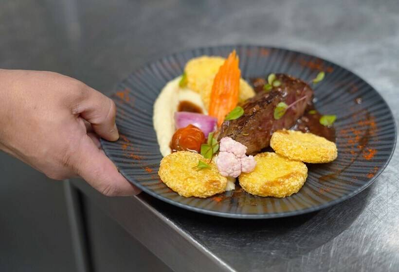 فندق Best Western l'Atelier 117