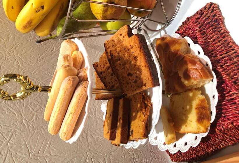 Brit Hotel Aux Sacres Reims Centre