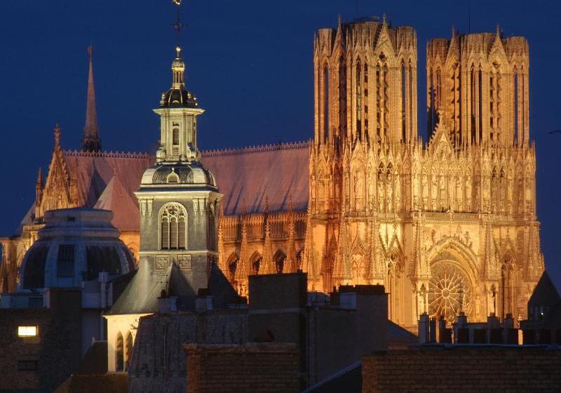 Brit Hotel Aux Sacres Reims Centre