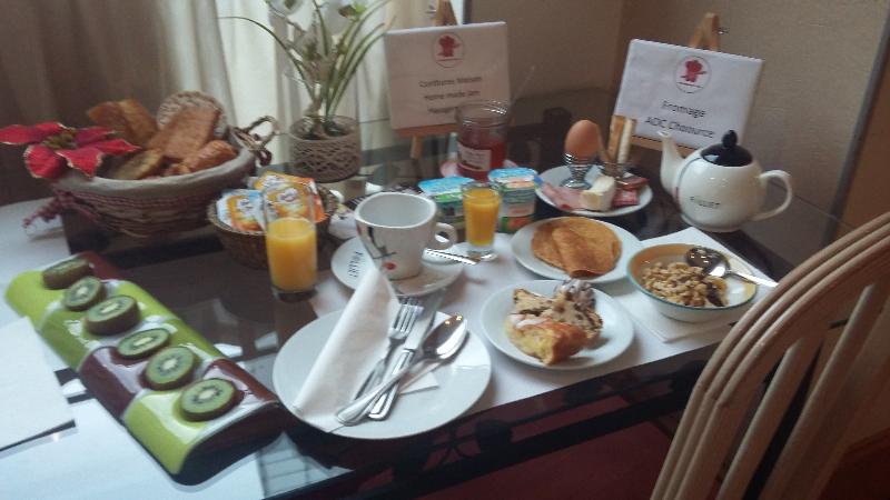 Brit Hotel Aux Sacres Reims Centre