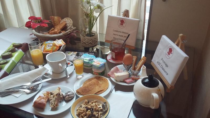 Brit Hotel Aux Sacres Reims Centre