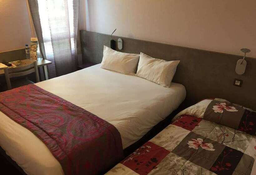 Brit Hotel Les Evens