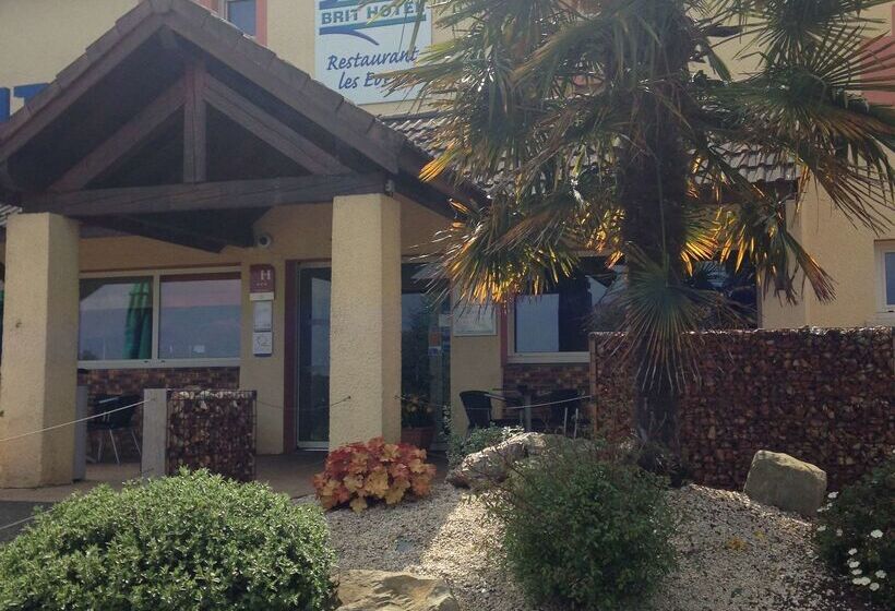 Brit Hotel Les Evens