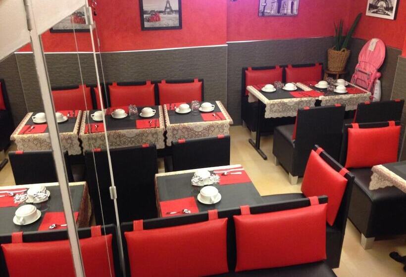 ホテル Hôtel Des Buttes Chaumont