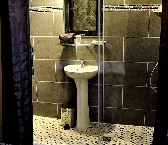 ホテル Hôtel Des Buttes Chaumont