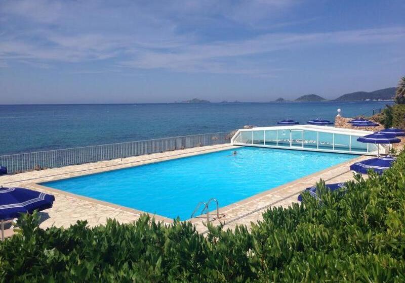 ホテル Cala Di Sole