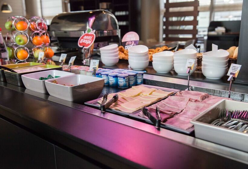 ホテル Campanile Prime Paris 19   La Villette