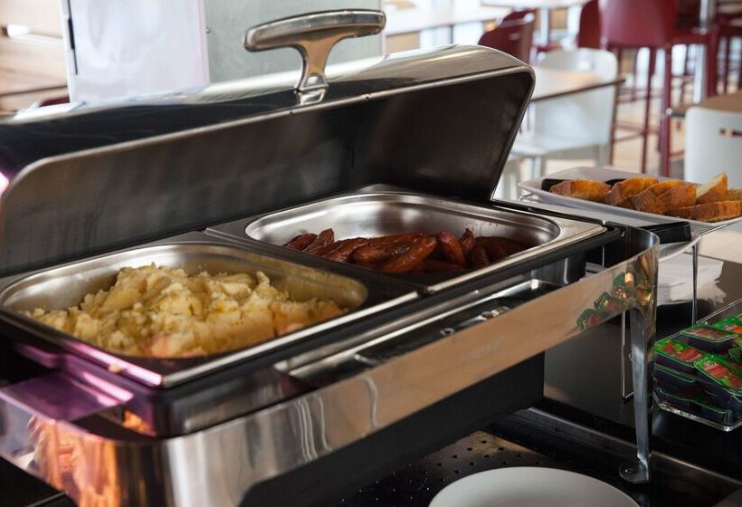 ホテル Campanile Prime Paris 19   La Villette