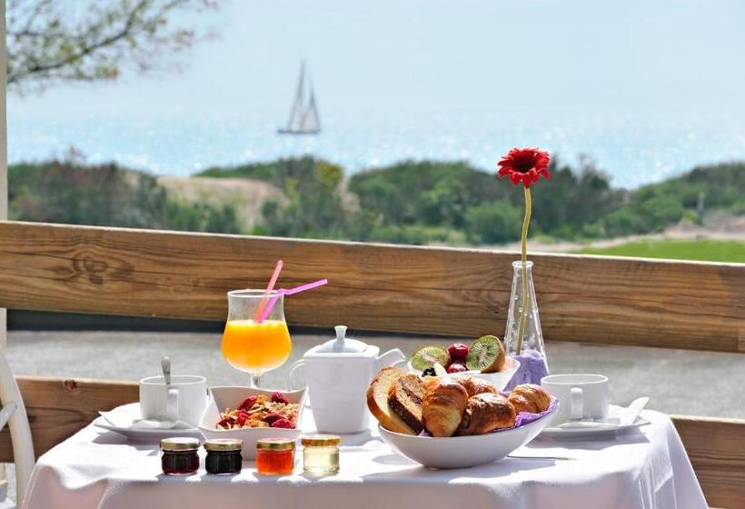 Отель Capao Beach