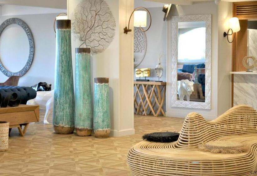 Отель Capao Beach