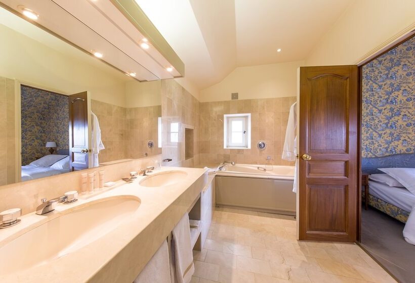 فندق Château De Marçay