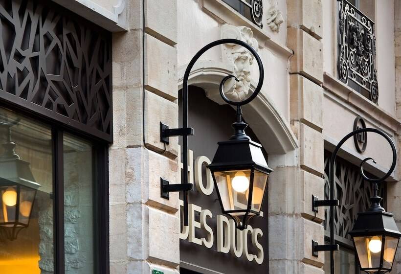호텔 Des Ducs