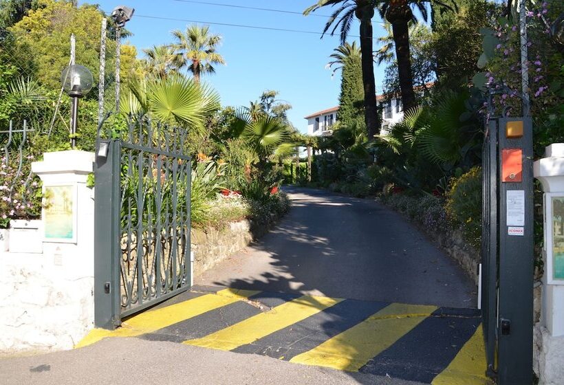 فندق Des Mimosas