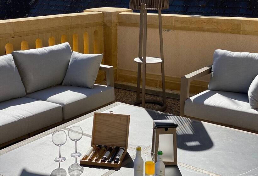 فندق Domaine De Rochebois & Spa Nuxe