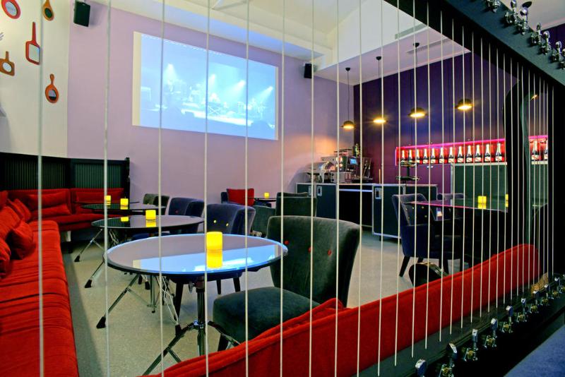 ホテル Du Triangle D Or