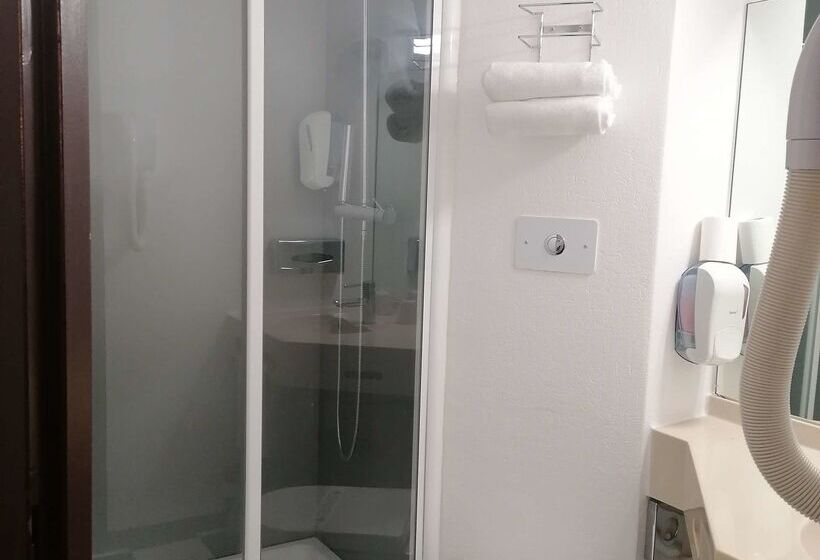 Enzo Hotels Vierzon By Kyriad Direct