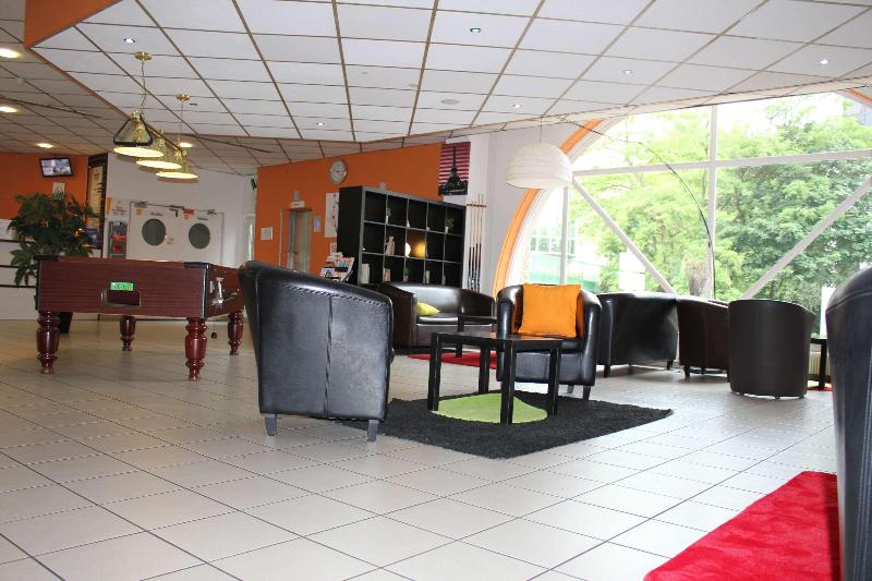 فندق F1 Cergy