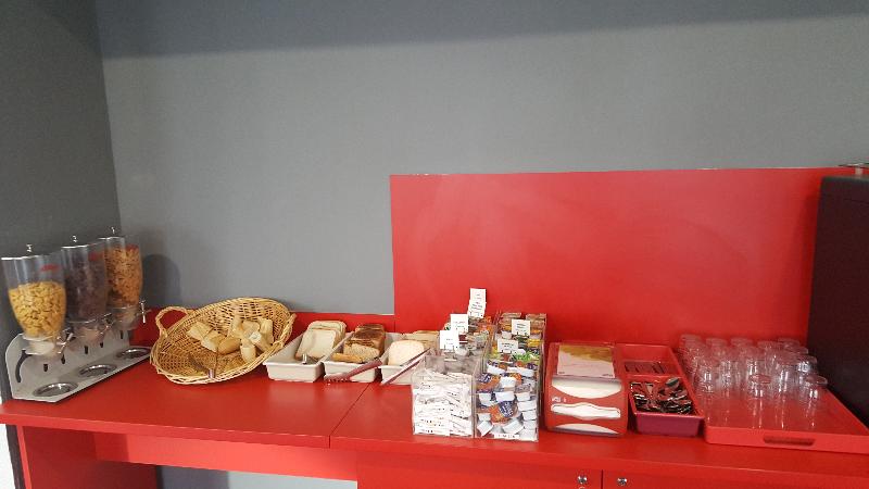 בית מלון כפרי F1 Cergy