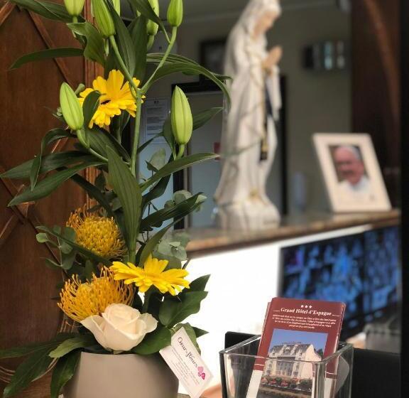 هتل Grand Hôtel D Espagne