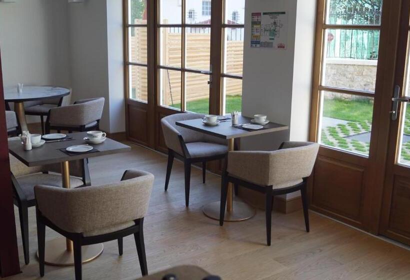 호텔 Grand Hôtel De La Poste