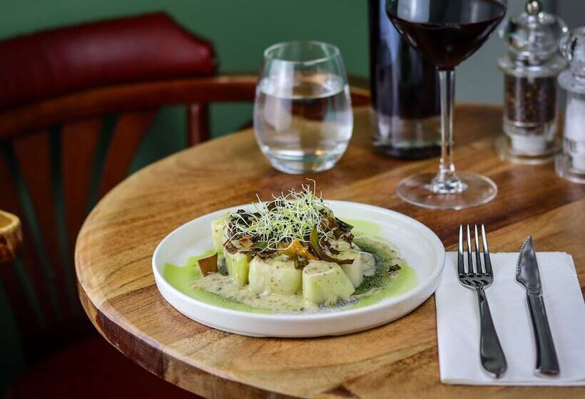 Greet Hotel Lyon Confluence