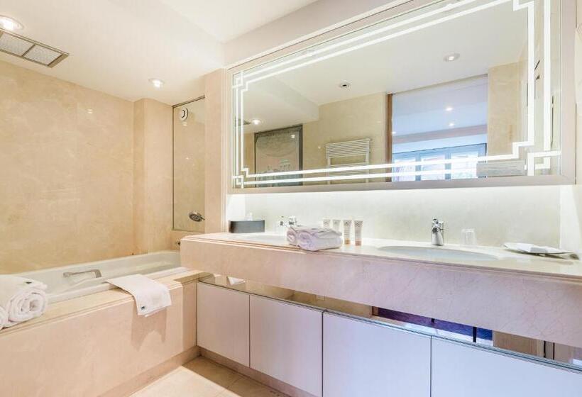 בית מלון כפרי Helios