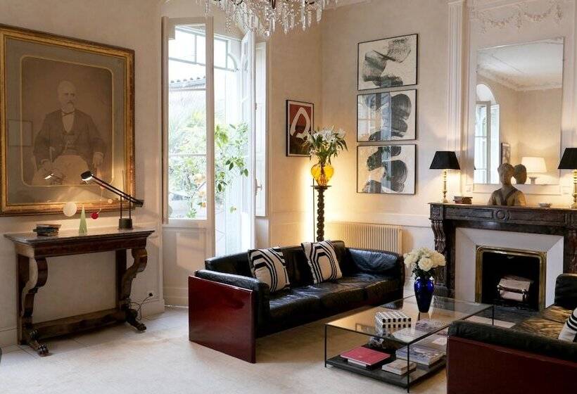 ホテル Hôtel Bristol Pau