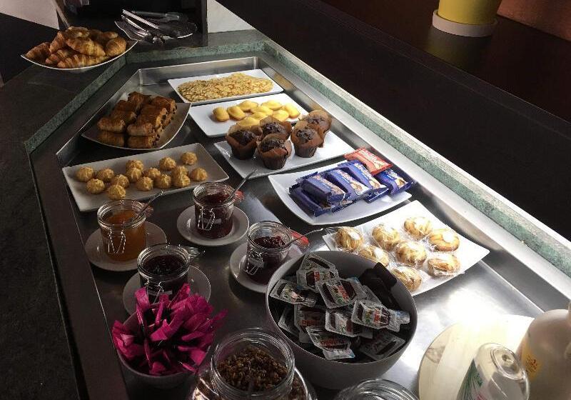 ホテル Hôtel éden   Metz Nord   Woippy   Porte Du Luxembourg