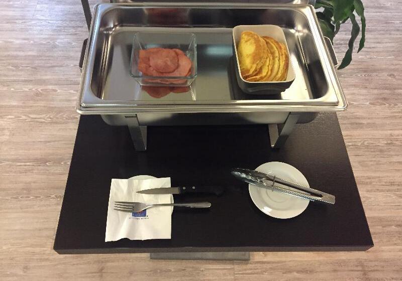 ホテル Hôtel éden   Metz Nord   Woippy   Porte Du Luxembourg