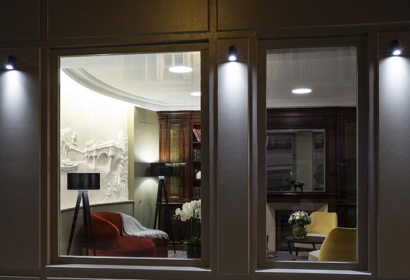 ホテル Hôtel Ducs De Bourgogne