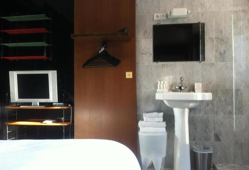 Отель Hôtel Ermitage