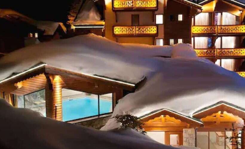 בית מלון כפרי Hôtel Les Sherpas