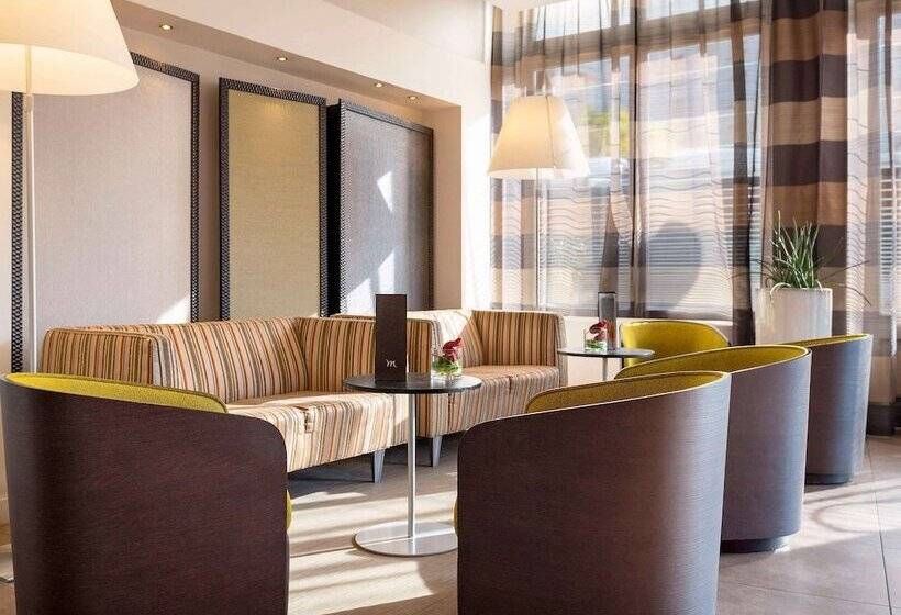 هتل Hôtel Mercure Lyon Centre Brotteaux
