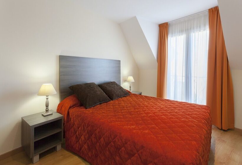 Отель Normandy Country Club