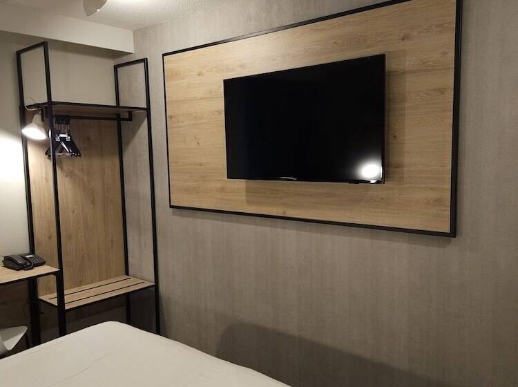 호텔 Ibis Creilsuroise