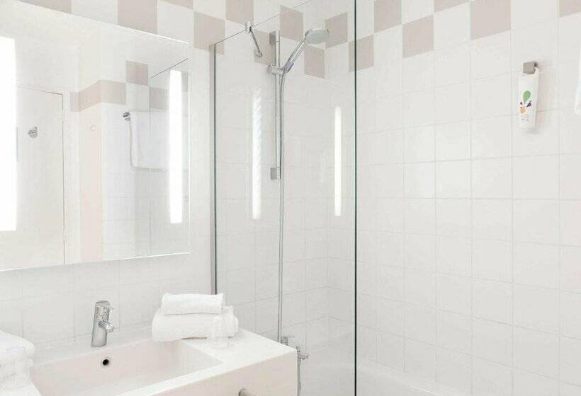 ホテル Ibis Styles Paris Gare De L Est Chateau Landon