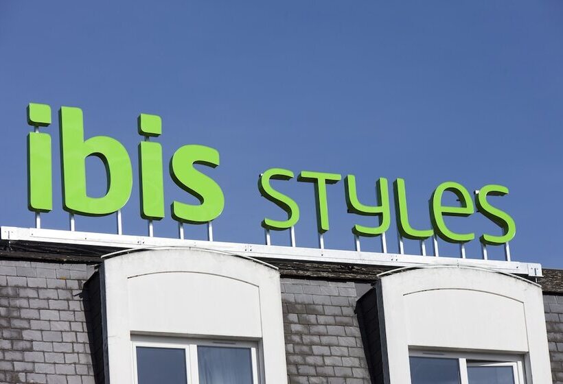 בית מלון כפרי Ibis Styles Poitiers Nord