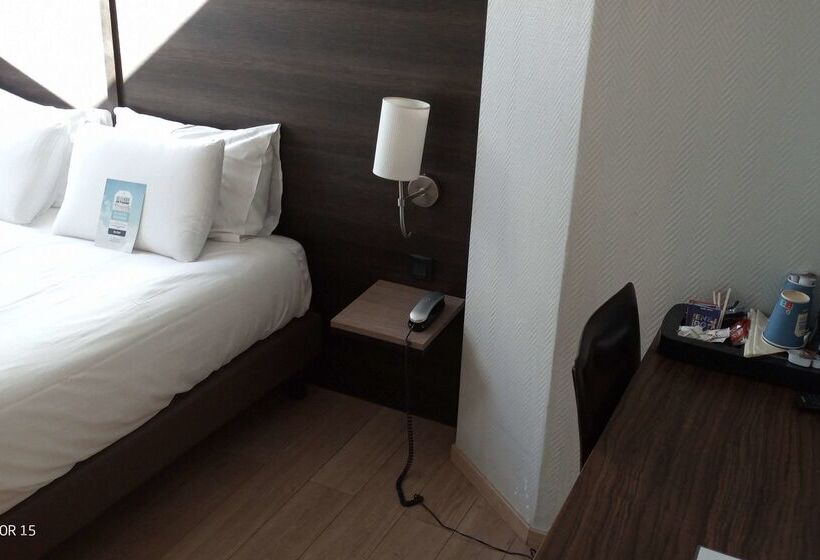 호텔 Kyriad Belfort Centre Gare