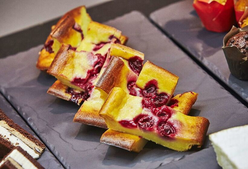 فندق Kyriad Paris Ouest   Bezons La Défense