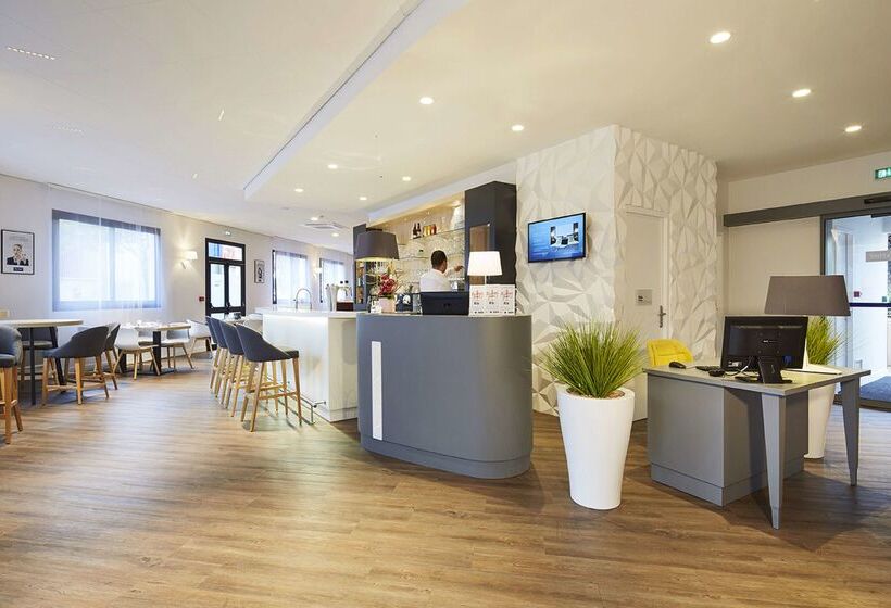 فندق Kyriad Paris Ouest   Bezons La Défense